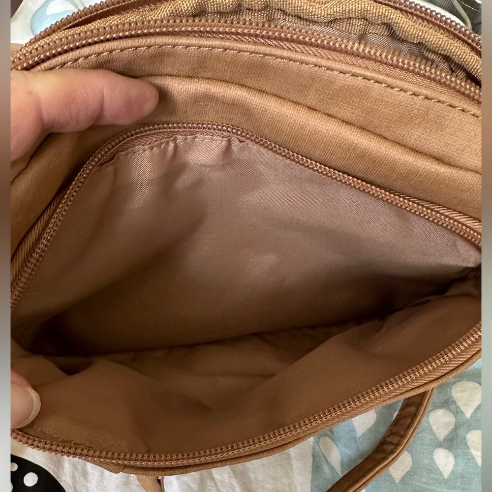 Vegan Leather Crossbody Bag Adjustable Shoulder Strap - Picture 6 of 6